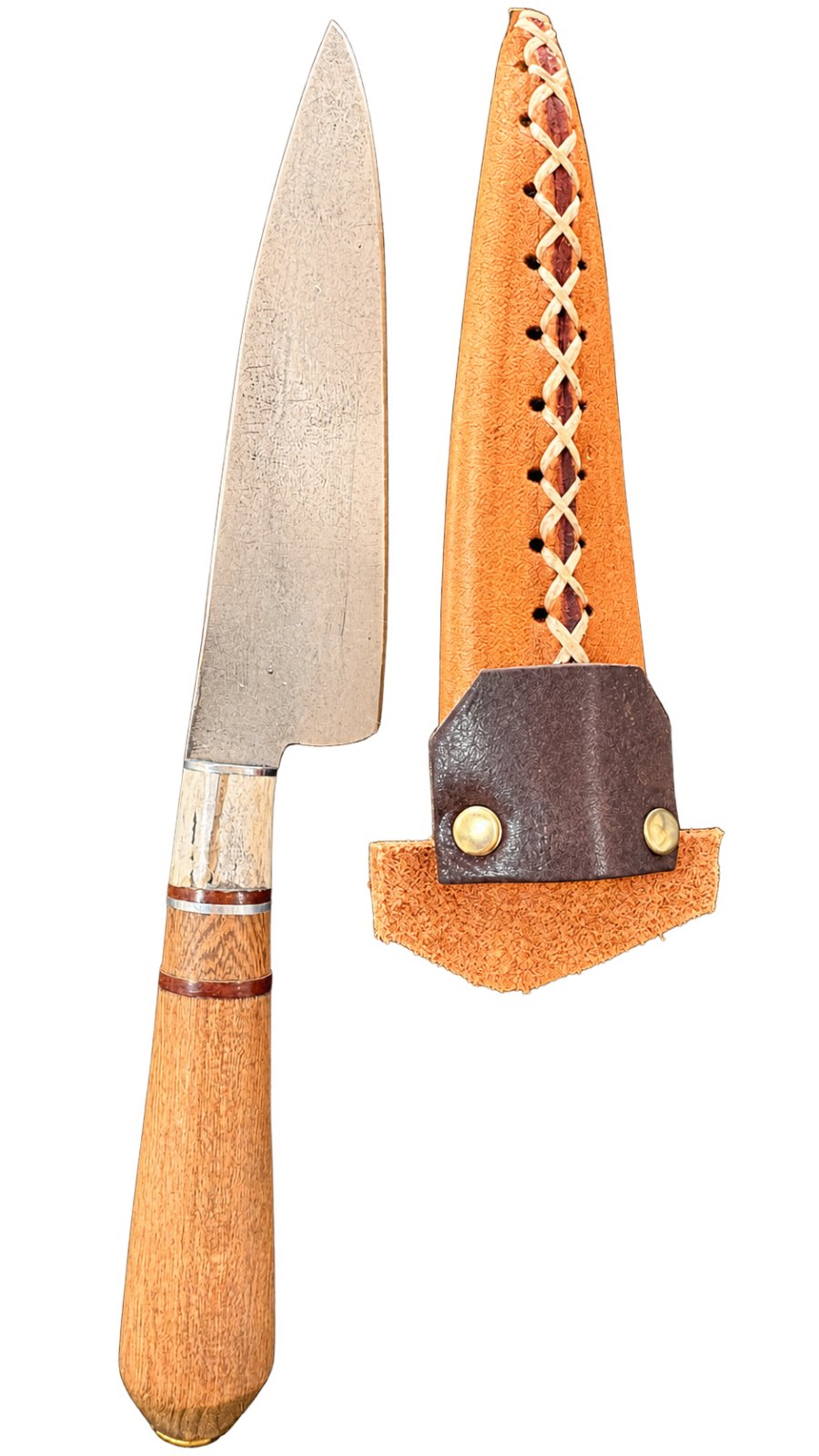 Cuchillo de acero asta